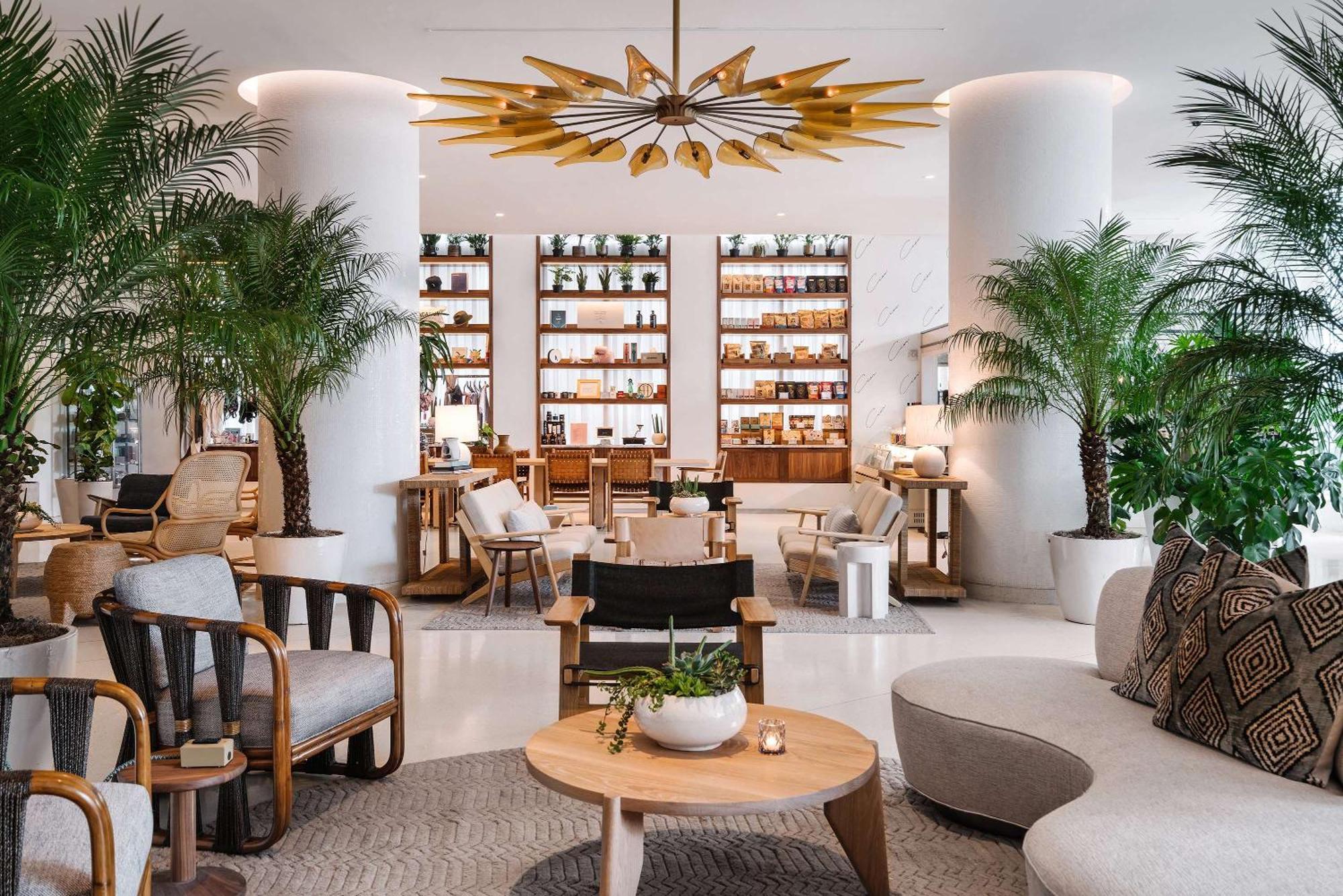 Nautilus Sonesta Miami Beach Luaran gambar The lobby of the Four Seasons Hotel
