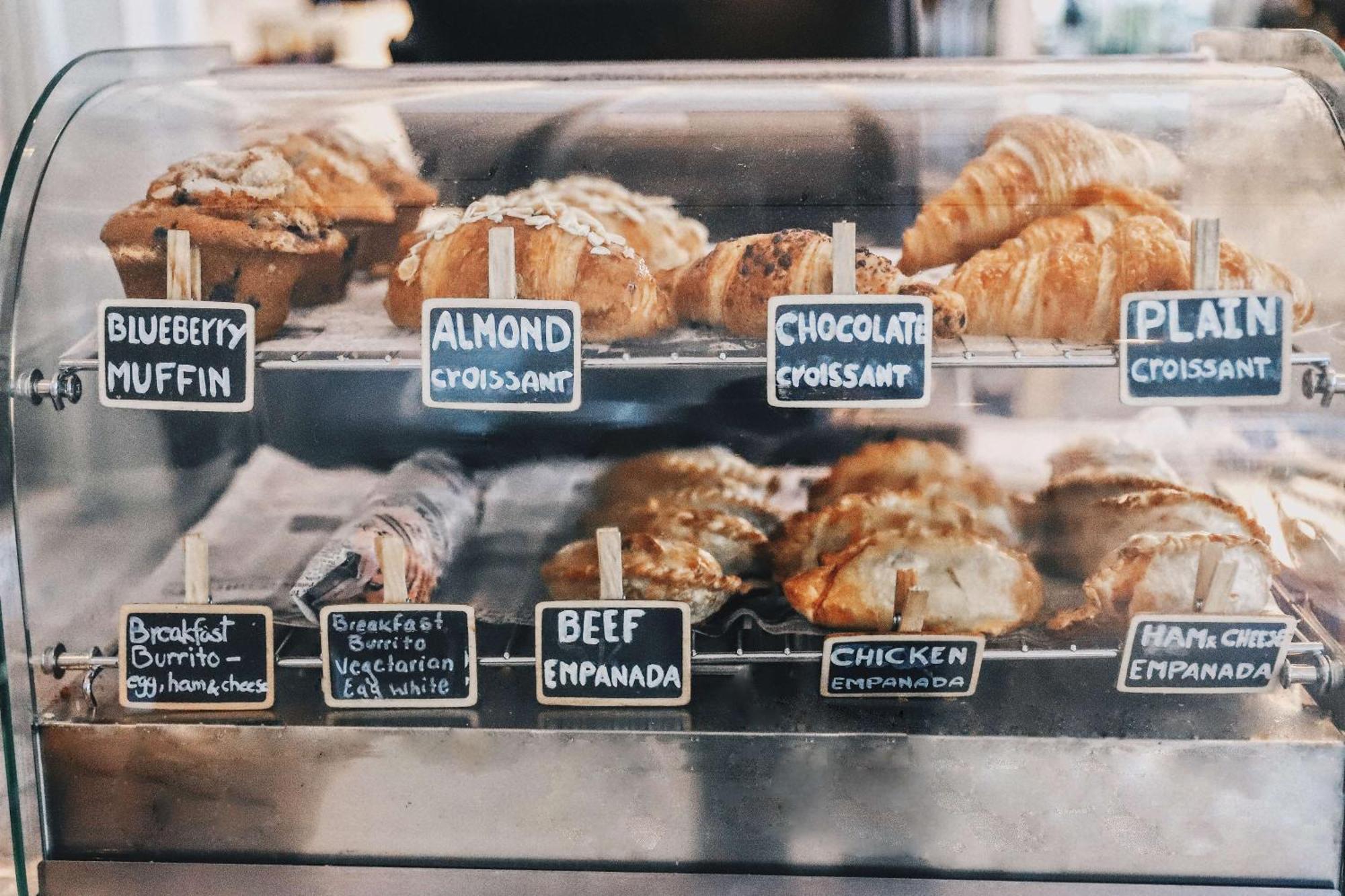Nautilus Sonesta Miami Beach Luaran gambar Bakery items